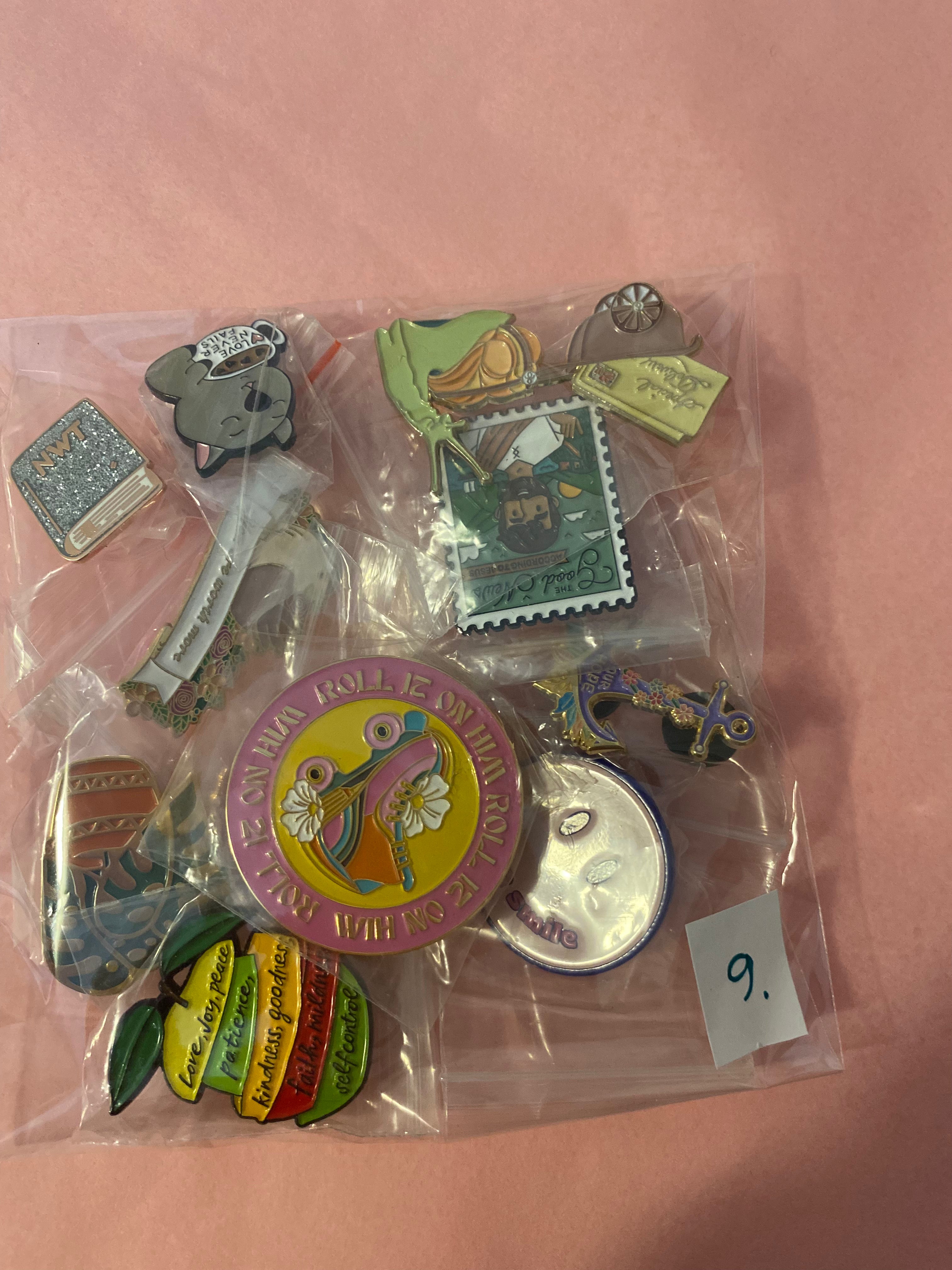 *** CLEARANCE *** BULK PIN PACK 10 PINS FOR $20 Online