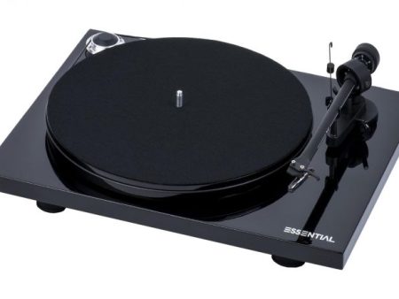 Pro-Ject Essential II Digital Turntable with Ortofon OM10 Cartridge Ex Display Discount