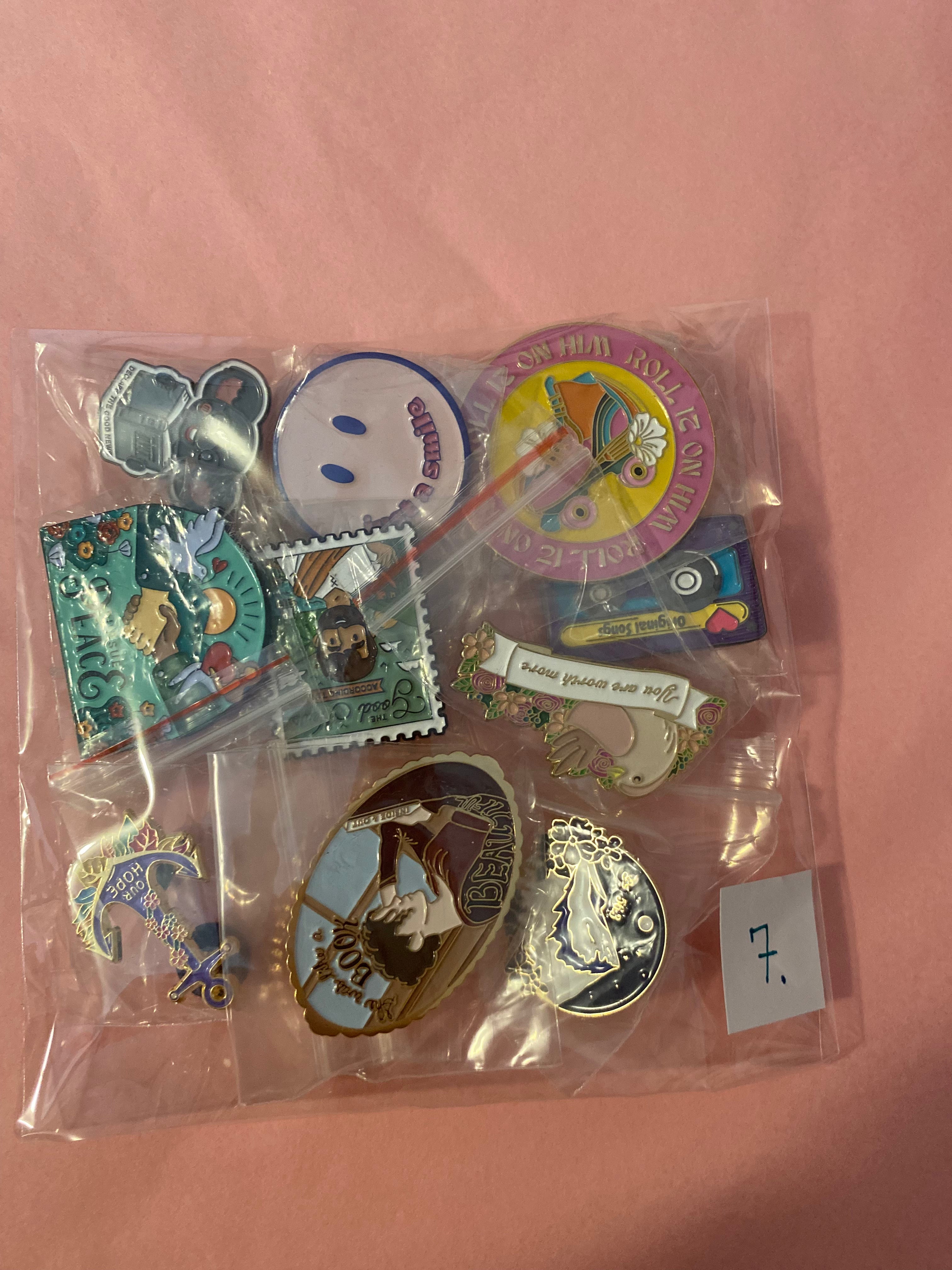 *** CLEARANCE *** BULK PIN PACK 10 PINS FOR $20 Online