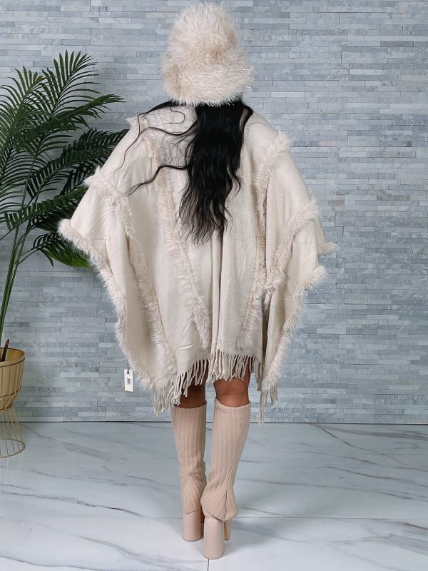 P6159P - METALLIC FUR TRIM SHAWL (ONE SIZE) Supply